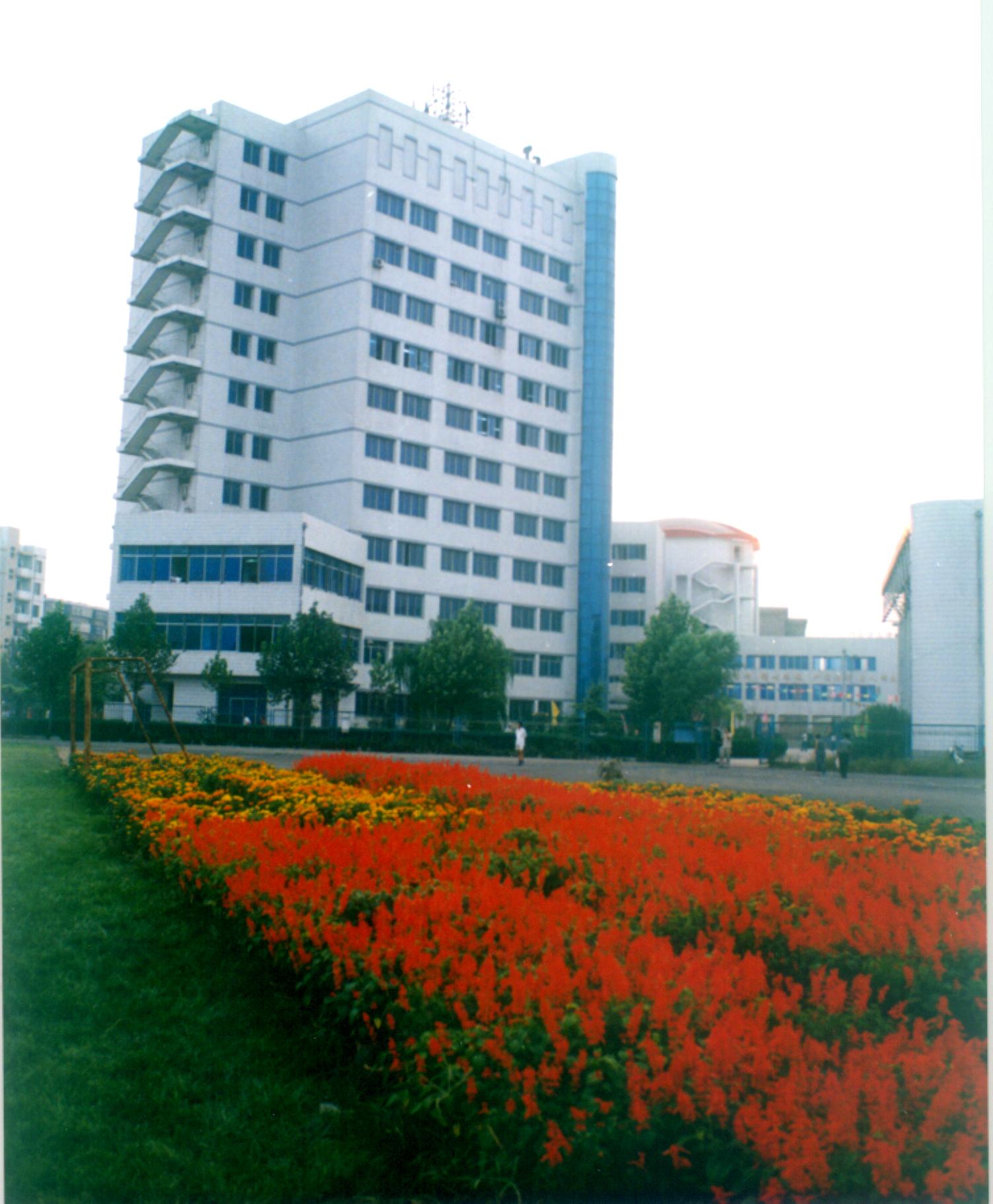 河北建筑工程学院朝阳校区 河北建筑工程学院