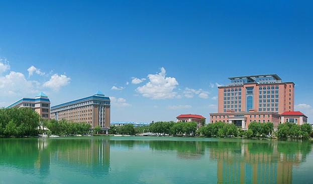 <em>渤海大学</em>图片