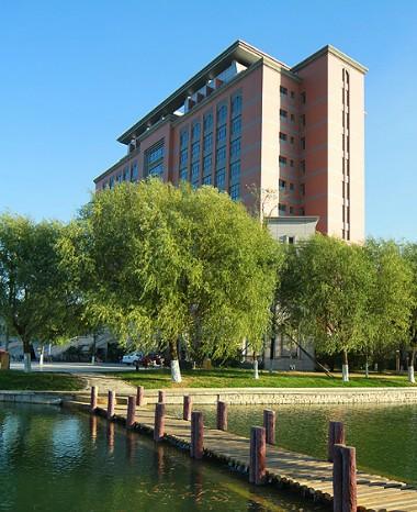 渤海大学