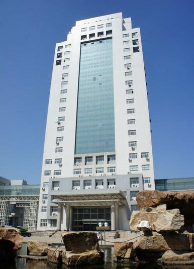燕山大学