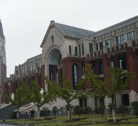 华东政法大学松江校区