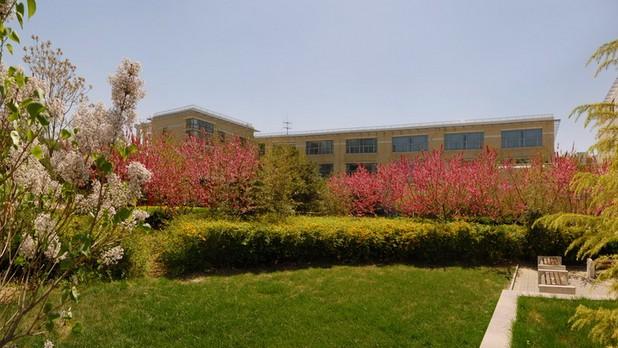 北京电子科技职业学院