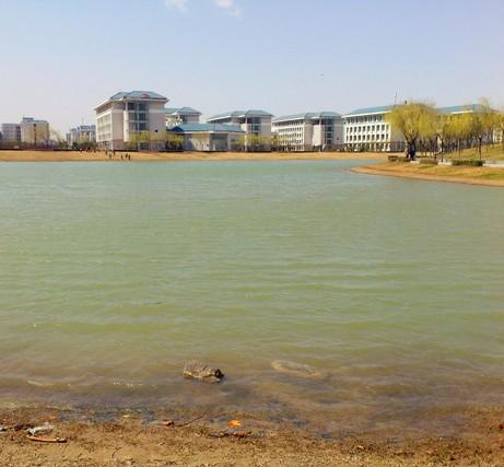 华北水利水电大学龙子湖校区