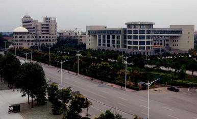 菏泽学院校园风光