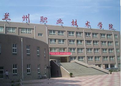 襄樊职业技术学院 汽车工程学院 宿舍管理委员会工作报告