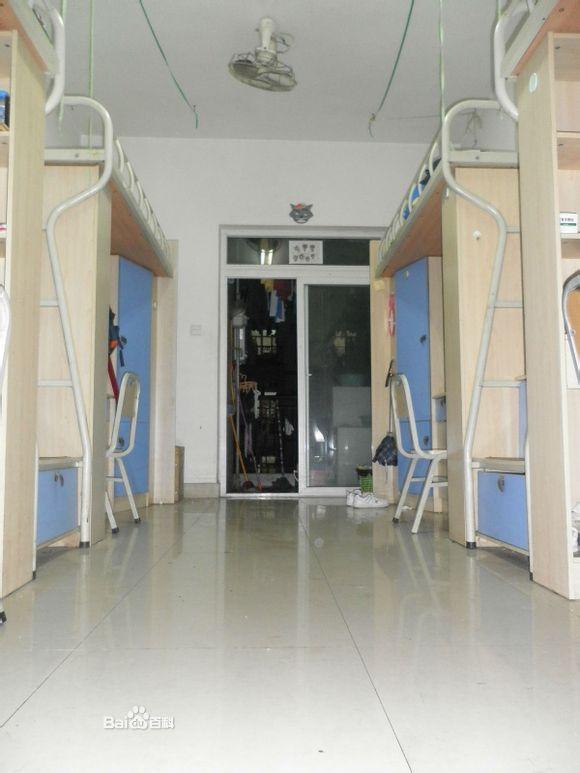 重庆科技学院宿舍图片