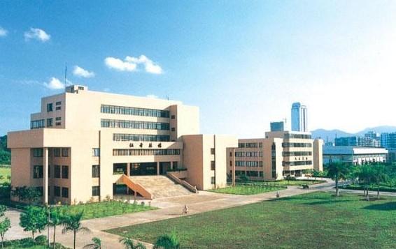 五邑大学建于1985年,位于广东省江门市.