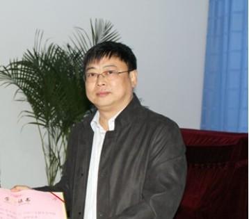 纪委书记 / 姬异丹 党委副书记 / 杨保华 党委委员,副院长 / 陈明刚