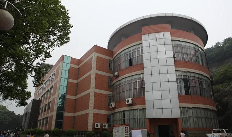 重庆电讯职业学园