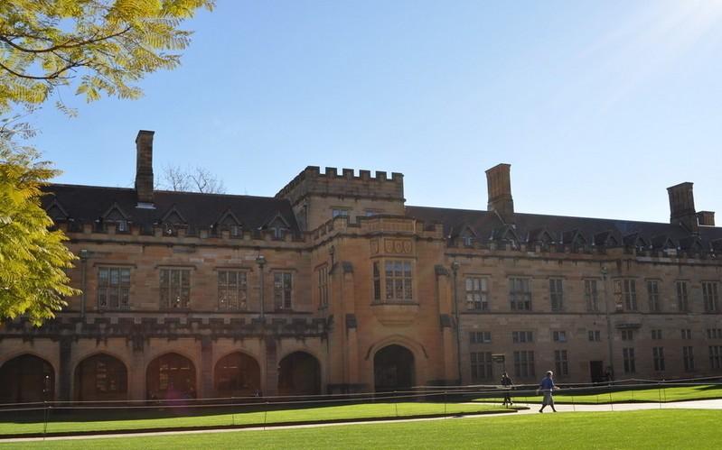 王腊宝-苏州大学外国语学院院长