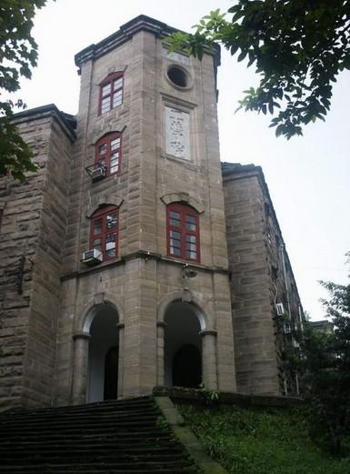 重庆大学美视电影学院