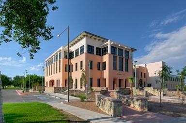 大学哪个好 美国新墨西哥州在哪答:美国新墨西哥州(英语:newmexico