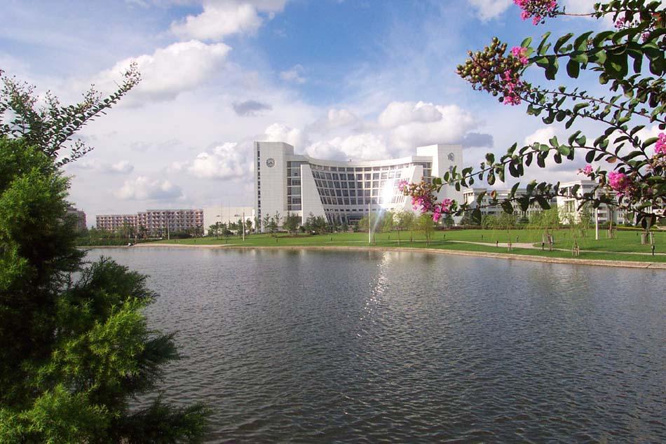 上海大学管理学院