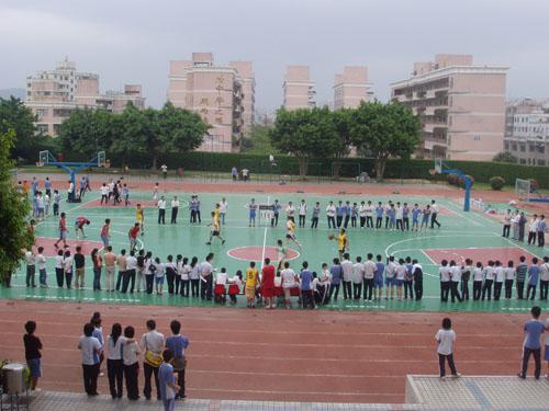 东升学校