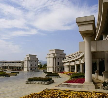 江西财经大学麦庐园校区