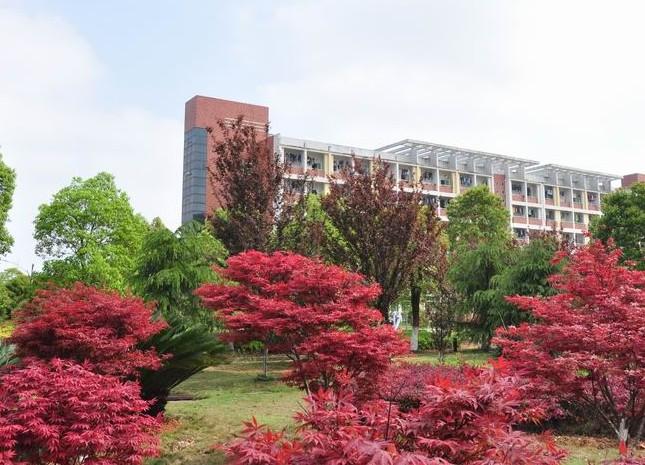 江西交通学院