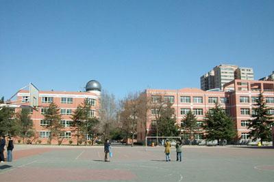 北京市建华实验学校