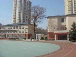 北京群星表演艺术学校