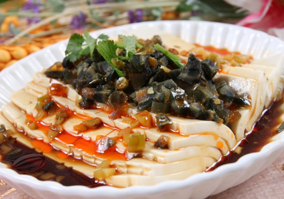 皮蛋豆腐的_山水豆腐_砂锅豆腐_八公山豆腐 - 彩虹岛新闻网