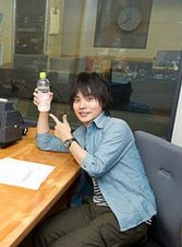 冈本信彦 - 彩虹岛新闻网