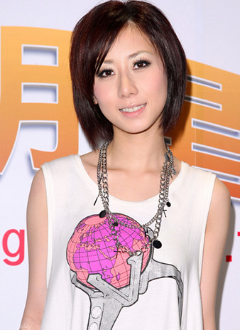 泳儿 冠军_泳儿男朋友_泳儿好听的歌_泳儿男友