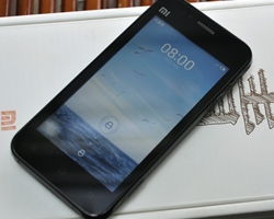 小米手机双核1.2ghz青春版设备型号为:mi-one.