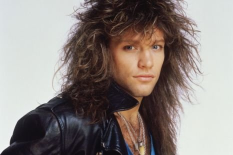 当jon bon jovi 与mercury 唱片公司签约时,乐团成员也自此维持10余