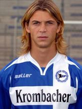 姓 名 卡巴代斯 国 籍 希腊 出生日期 1982-03-0