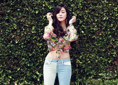 黄美英