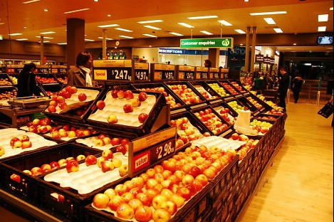 概述 超级市场一词来源于英文supermarket,常简称超市,是指以顾客