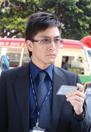 古灵精探甄向荣_古灵精探_古灵精探中的甄向荣 | 知客分享