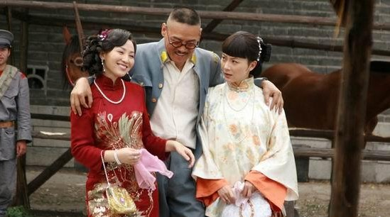 铁 梨花 剧照 铁 梨花 这个 名字 只是 江湖 上 的 ...