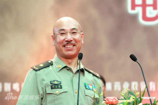 李大强