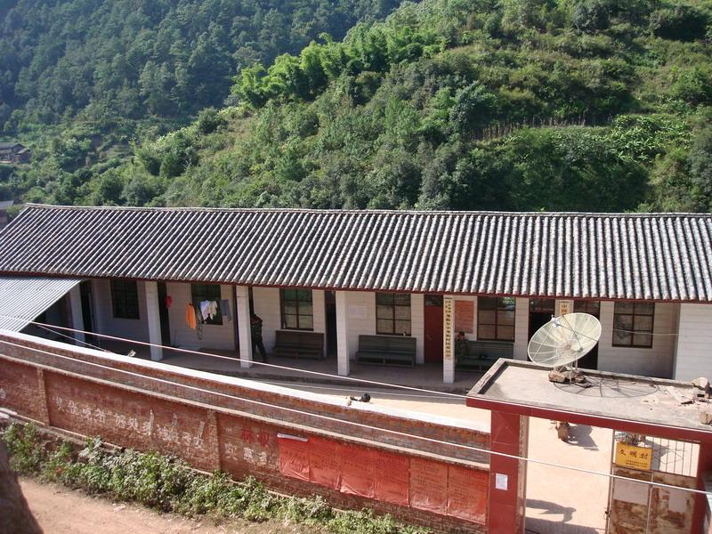 小龙街村