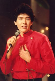 《冬天里的一把火》费翔