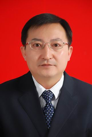 刘霄