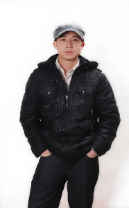 nba回放里面的罗斌有几个人扮演