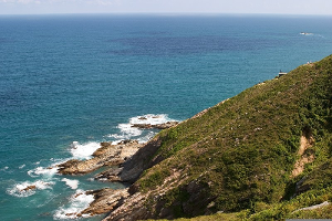 目前大鹏国家风景区规画有『军史遗迹』,『水上活动』,『陆上