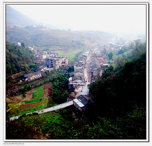 金峰乡(镇)地处开县东部,系金峰乡(公社制时期叫新华公社)与玉峰乡