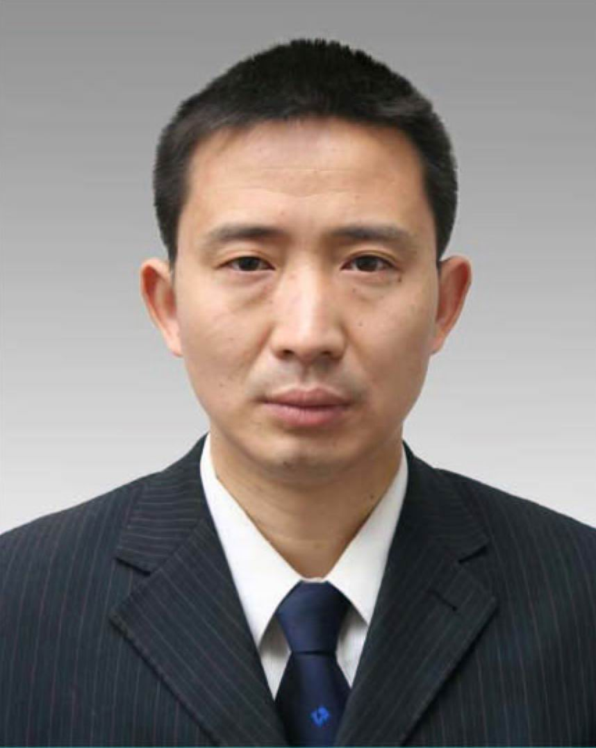 李青春,四川省大邑县上安镇党委委员,副镇长.