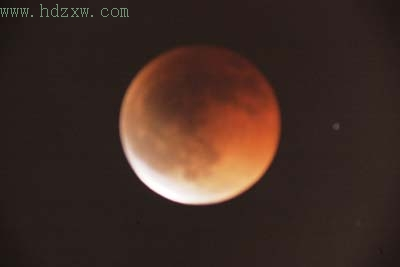 红月亮