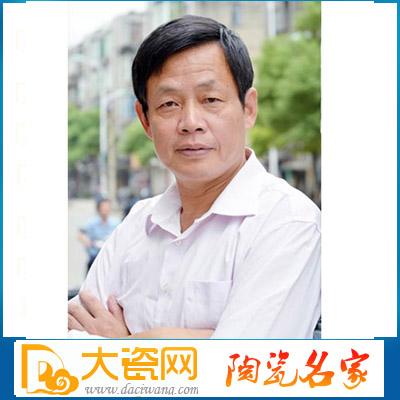 梁小平