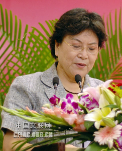 评书表演艺术家刘兰芳的简介 bki-20131221014735-1276441307.jpg
