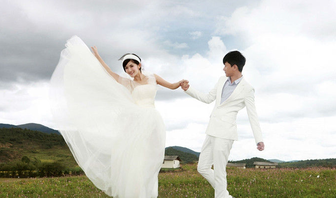 张杰谢娜婚纱照全部