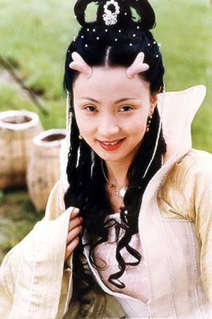 全部版本 历史版本  小龙女这一角色是东海龙王的女儿,陶虹饰演.