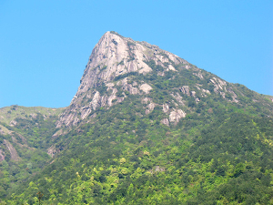 江西省上犹县紫阳云峰山