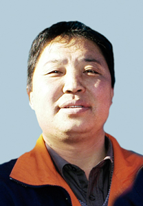 邵龙,男,1977年出生,2006年甘肃省十大骄子之一,2007年张掖市十大陇