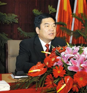 河南省平顶山市人民政府市长