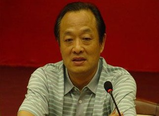 全部版本 最新版本  2000年11月任铁道部上海铁路局局长,党委副书记