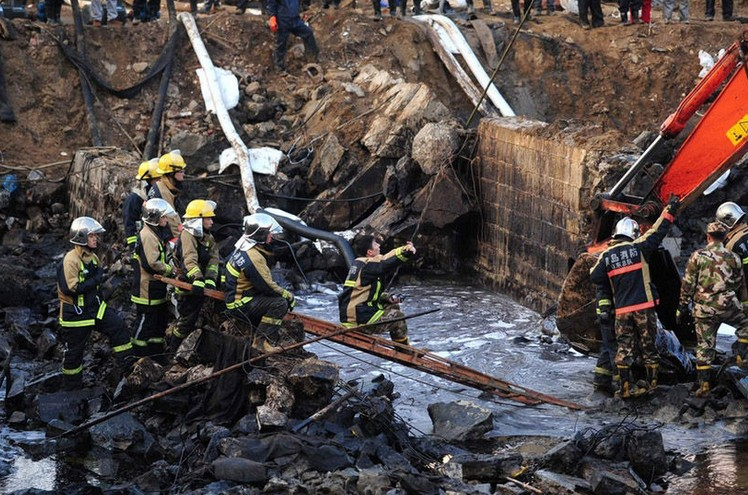 11·22青岛输油管道爆炸事件